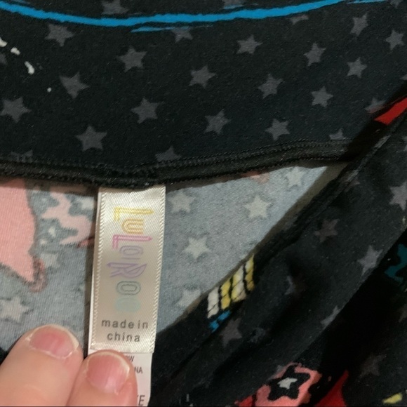 LuLaRoe Soft Black Multicolor Fireworks Print Leggings. One size - Picture 3 of 9